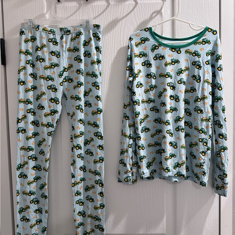 Boys tractor print free birdees matching pajama set